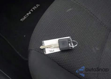 2016 Nissan Sentra Fe+ S/S/Sl/Sr/Sv from USA, damaged, VIN 3N1AB7AP8GY214983